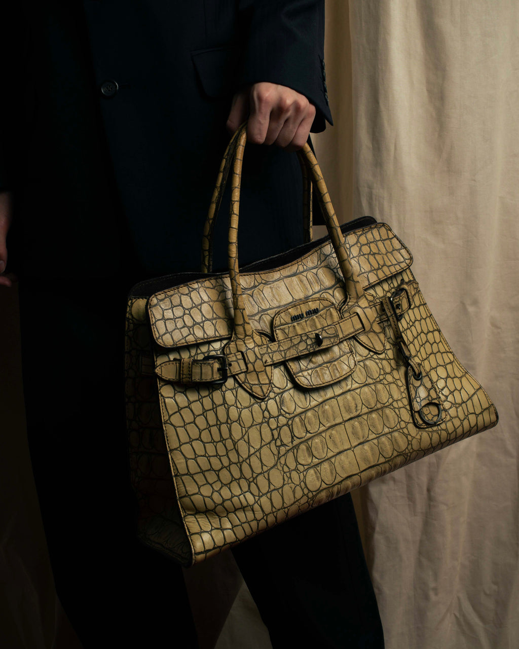 "MIU MIU" Belt strap design embossed leather hand bag