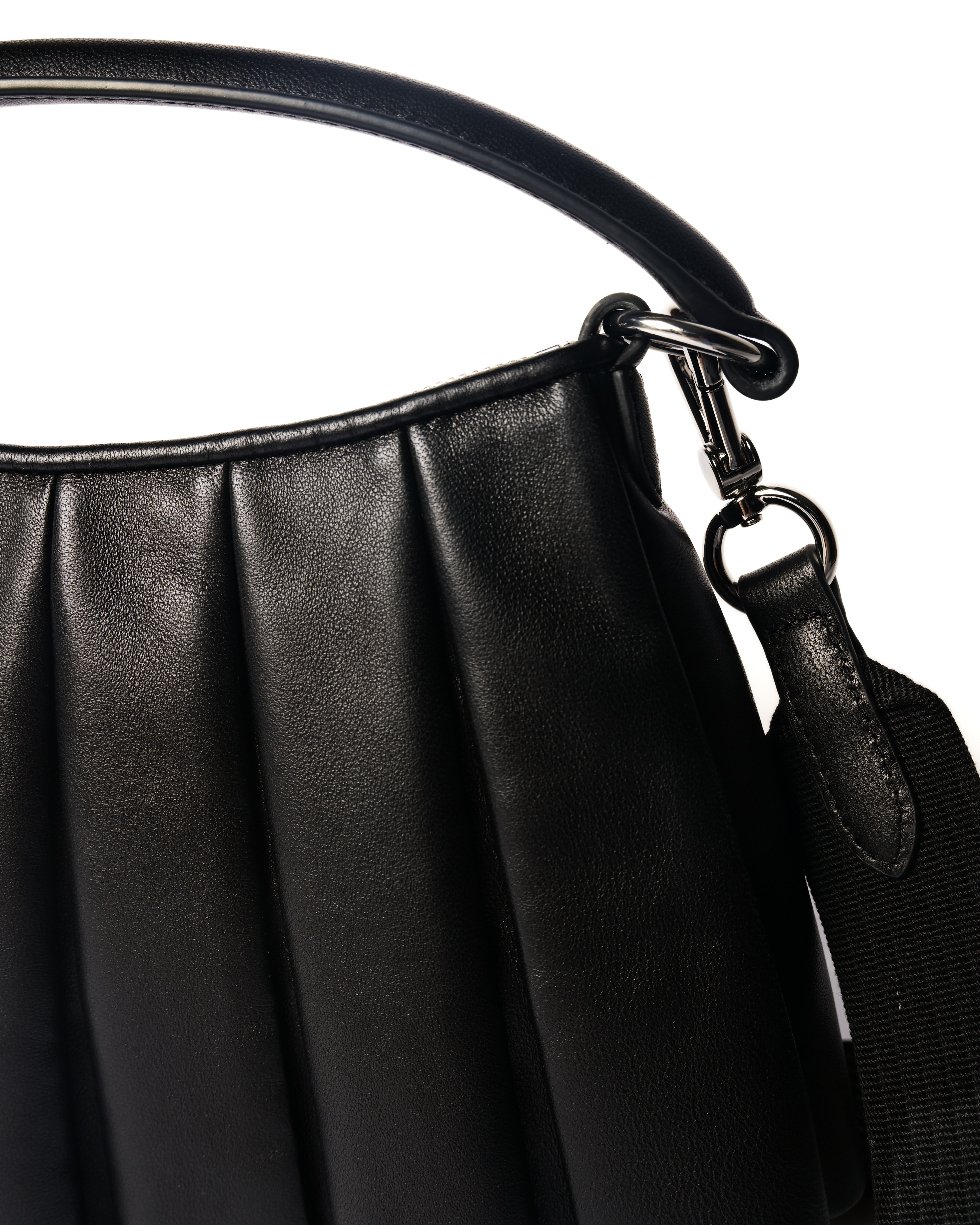 LACOSTE/ “Lenglen” Leather Pleated 2 Way Handbag Black