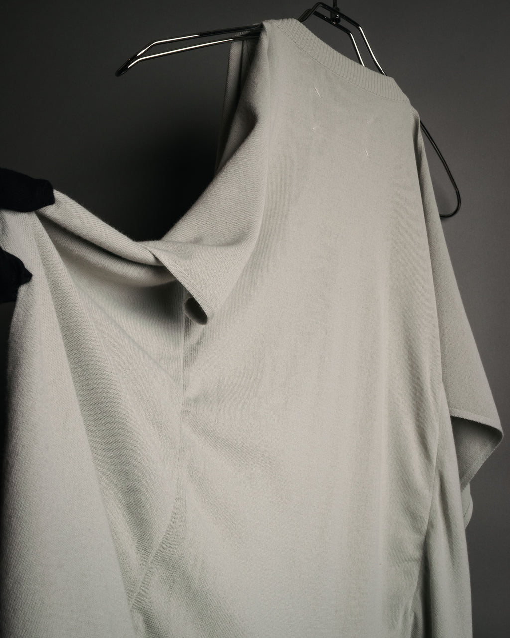 “Maison Margiela” 2015SS deconstructed cape knit top