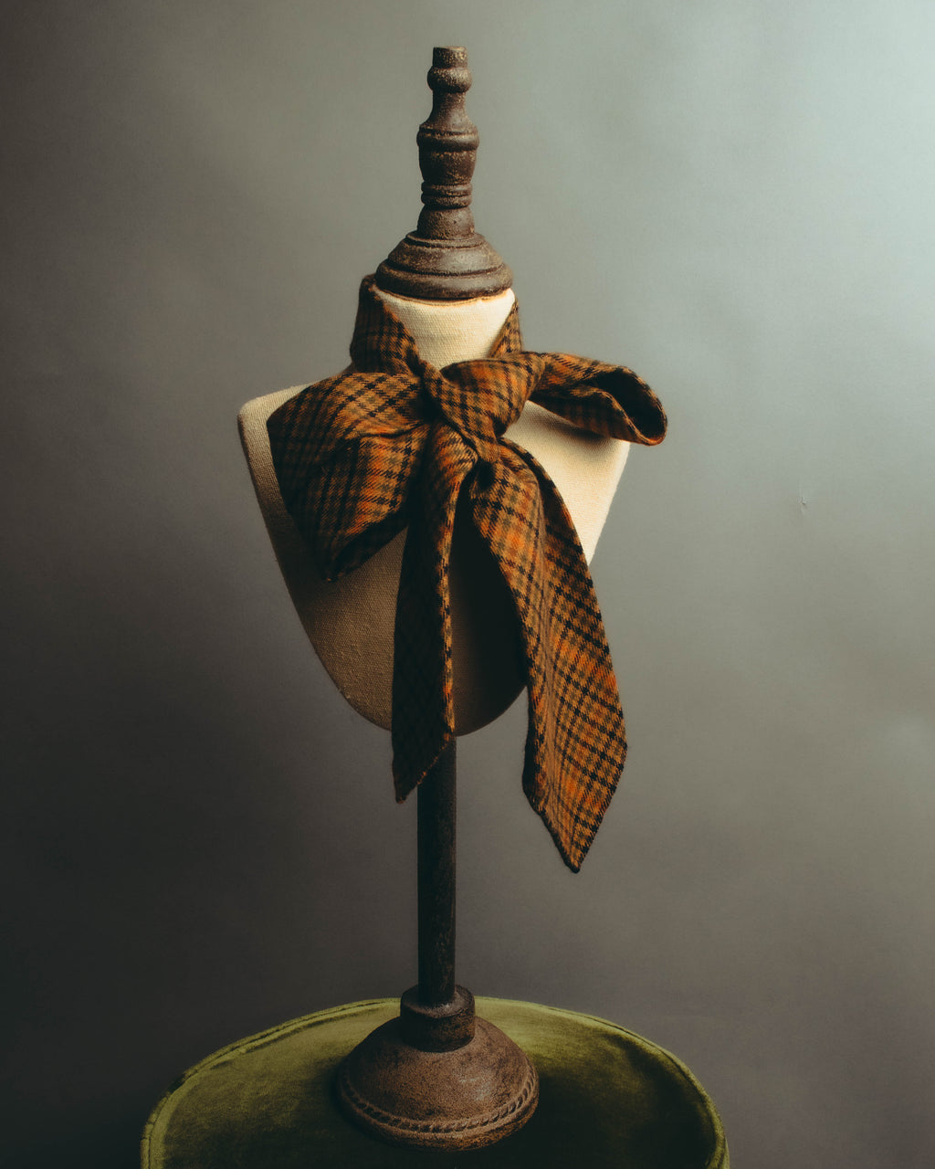-SPECIAL- “HERMÈS” 70’s-90’s Glen plaid cashmere tie