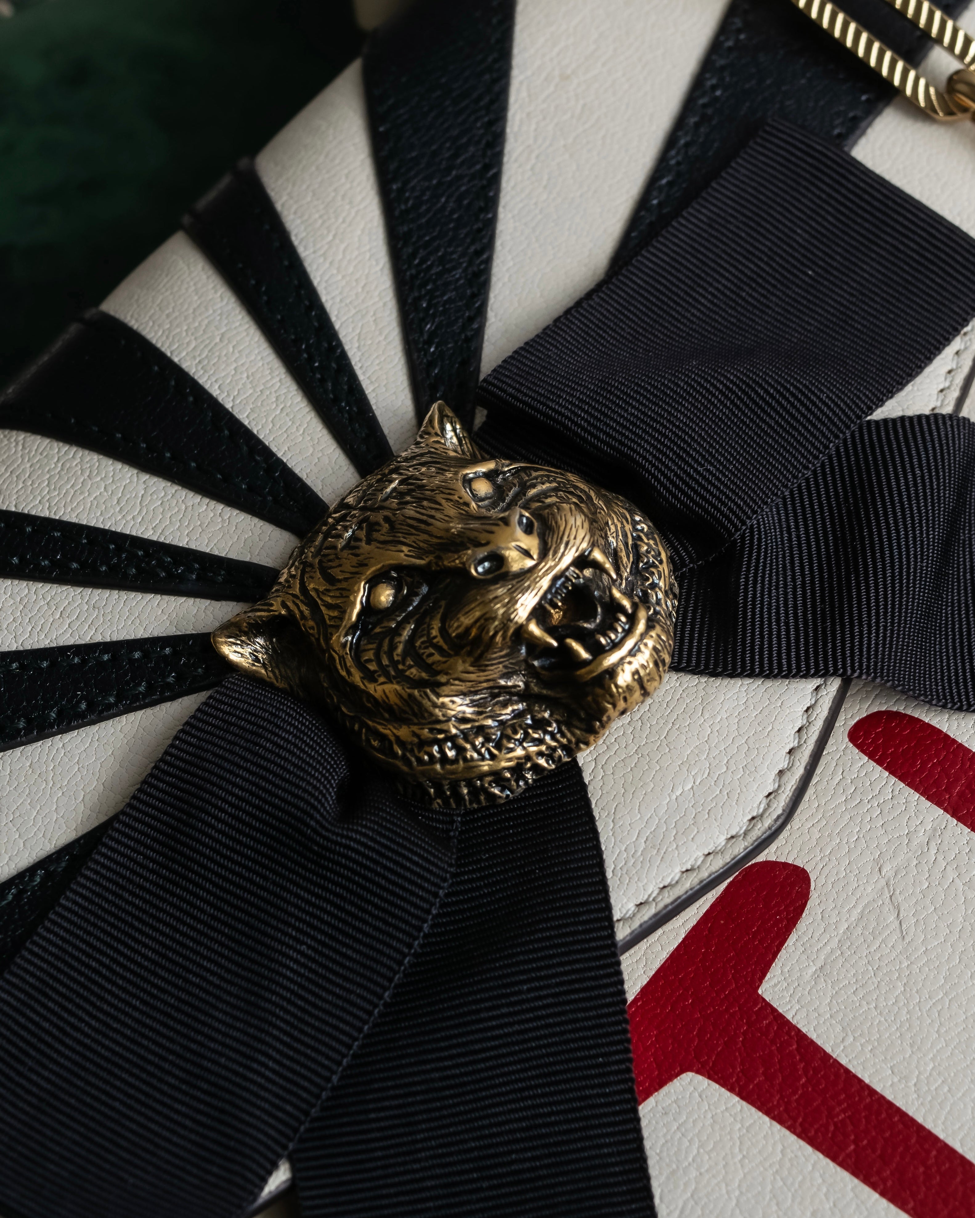 "GUCCI" 18SS Tiger head motif chain shoulder 2way bag