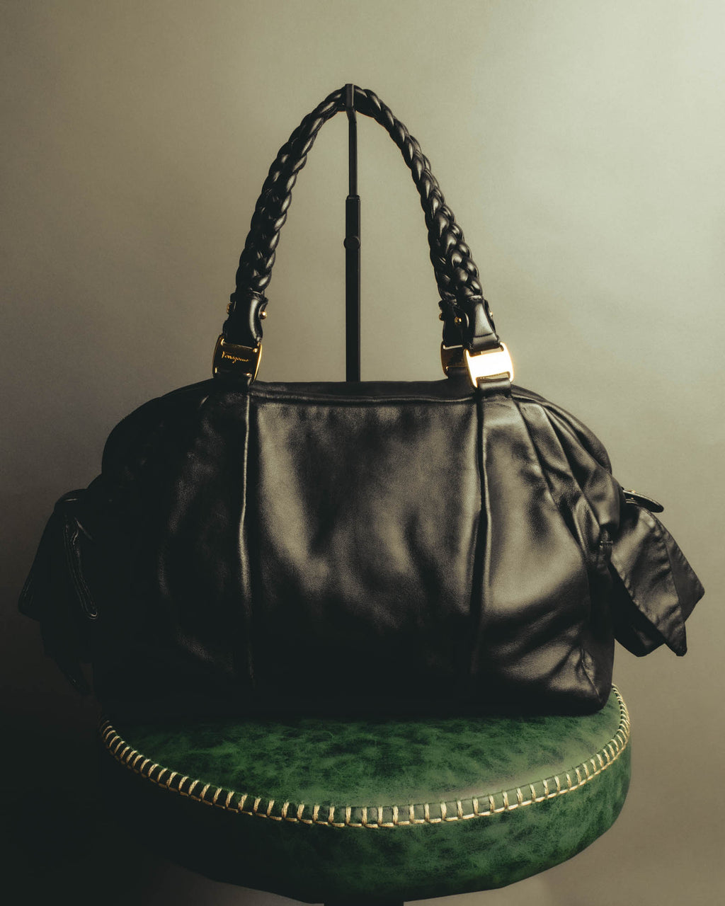"Salvatore Ferragamo" 00's-10's Bow detailed leather hobo bag