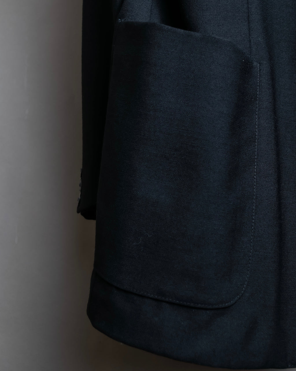 "ISSIMO" Oversized marble button design wool tailored jacket