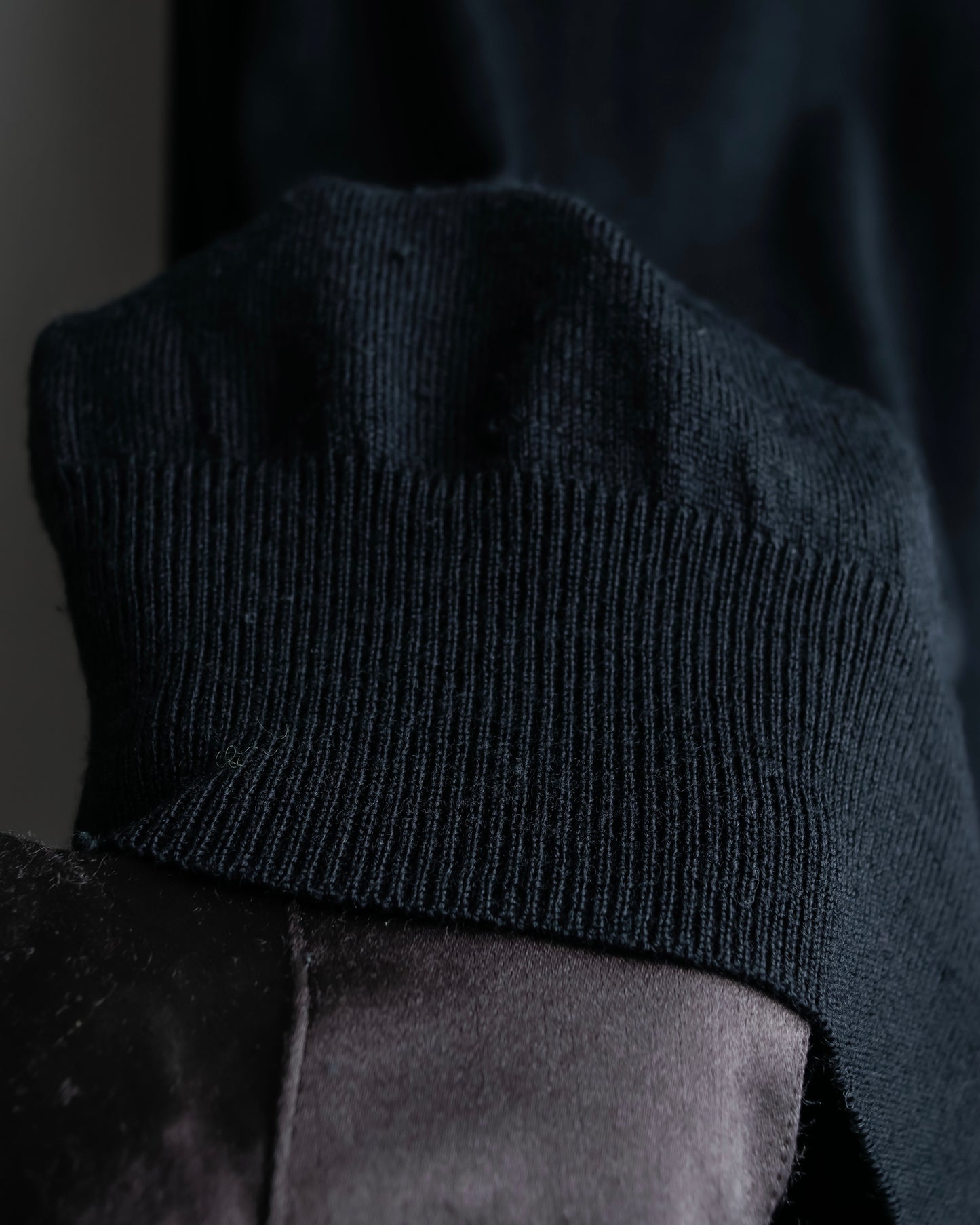 "PRADA" V-neck relaxed wool high gauge knit pullover