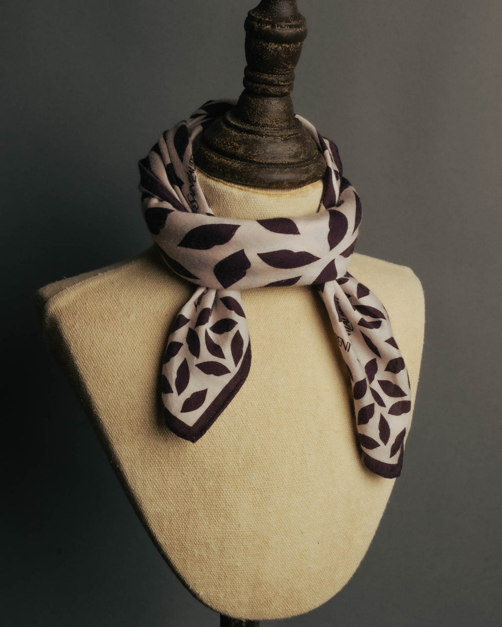 “Yves Saint Laurent” 80’s-90’s Leaf motif logo mini scarf