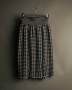 “Salvatore Ferragamo” 90’s-00’s Houndstooth knit flare skirt