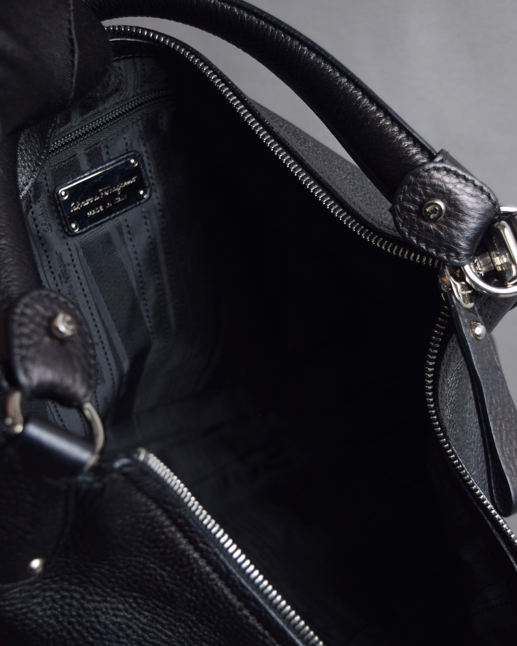 "Salvatore Ferragamo" Gancini motif design large leather shoulder bag