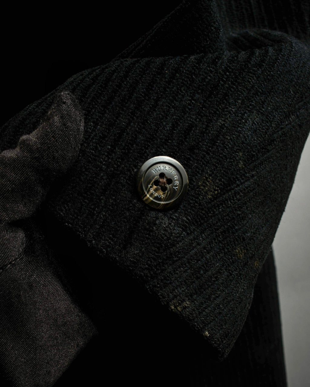 "BURBERRY" Thick wale corduroy oversized tailored jacket