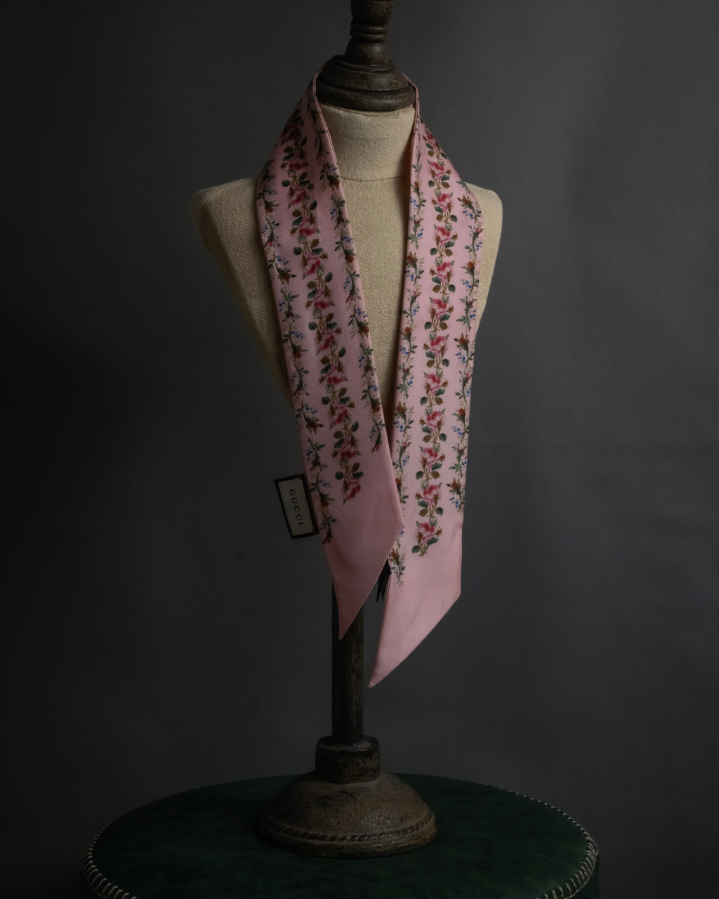 -SPECIAL- "GUCCI" Michele design floral print silk twilly scarf