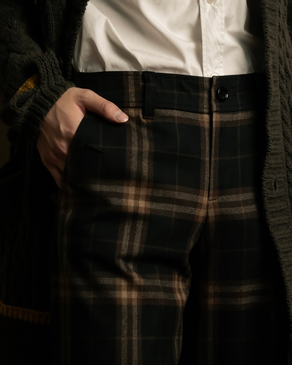 "BURBERRY" Decorative button design check pattern short pants