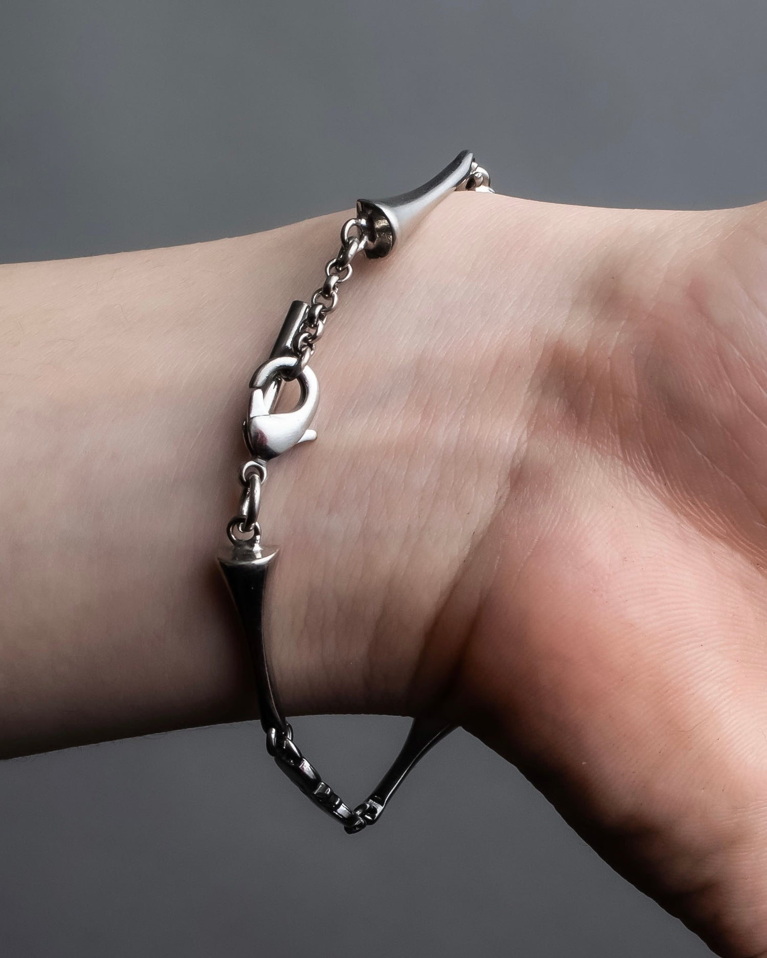 "Salvatore Ferragamo" silver gangini logo chain bracelet