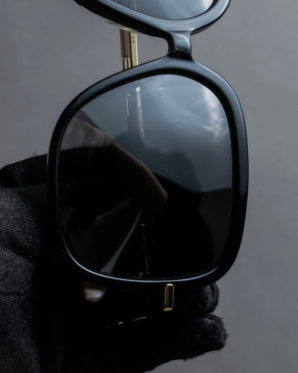 "GUCCI" Horsebit motif temple design big square frame sunglasses