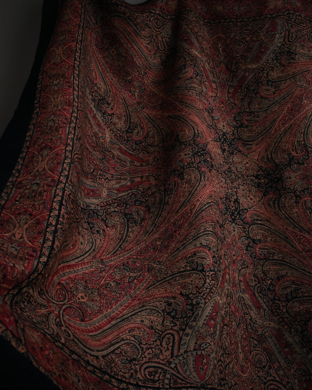 “Yves Saint Laurent” 1985-1995 Paisley framed scarf