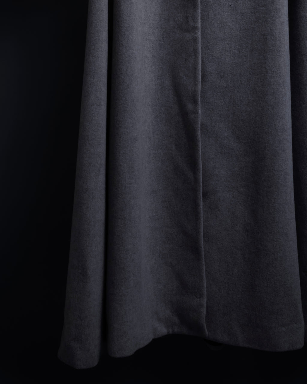 -SPECIAL- "JEAN PAUL GAULTIER"
90's-00's Waist shape A-line silhouette ecryu color super long coat