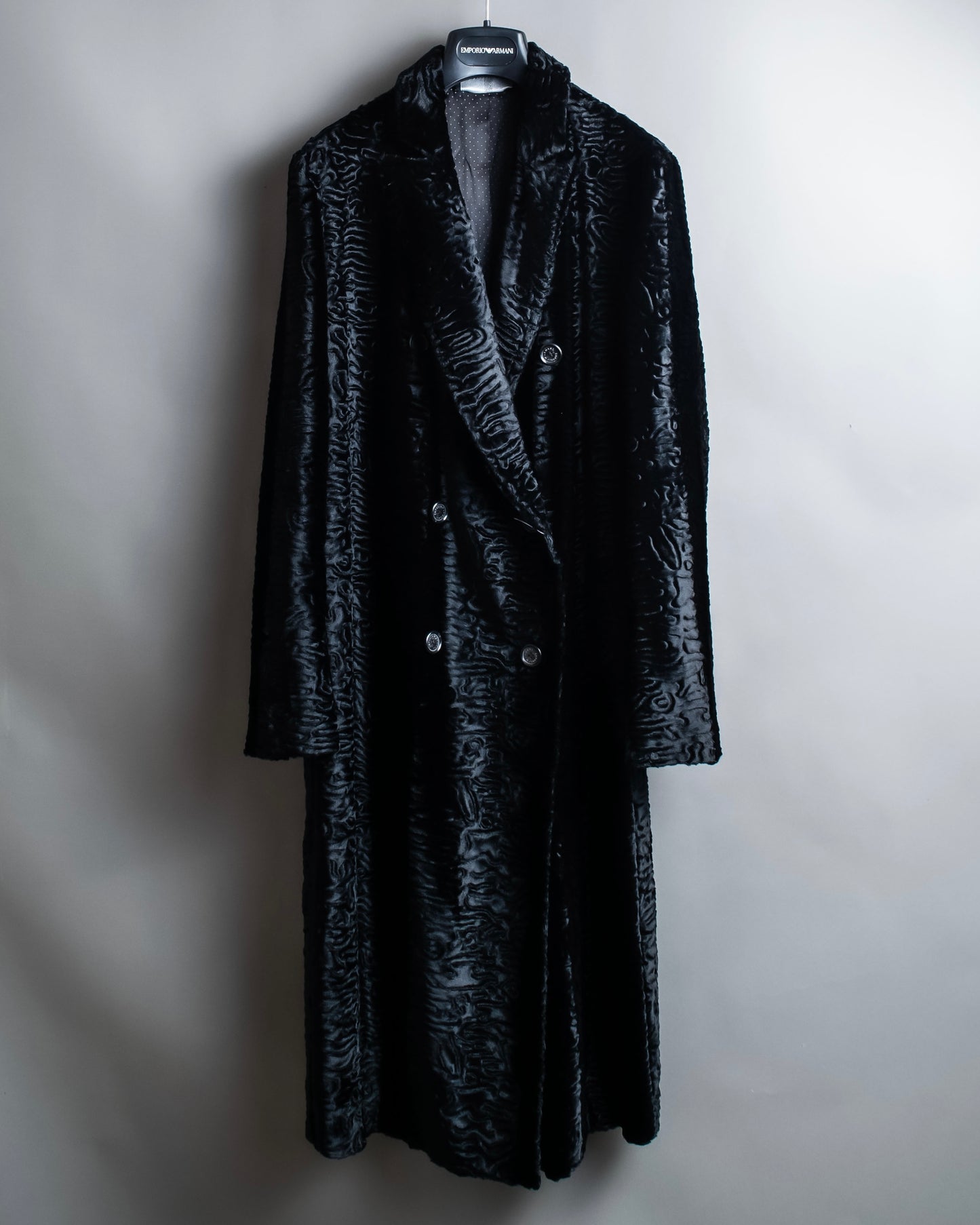 "EMPORIO ARMANI"  Dimensional wave pattern velour like chester coat