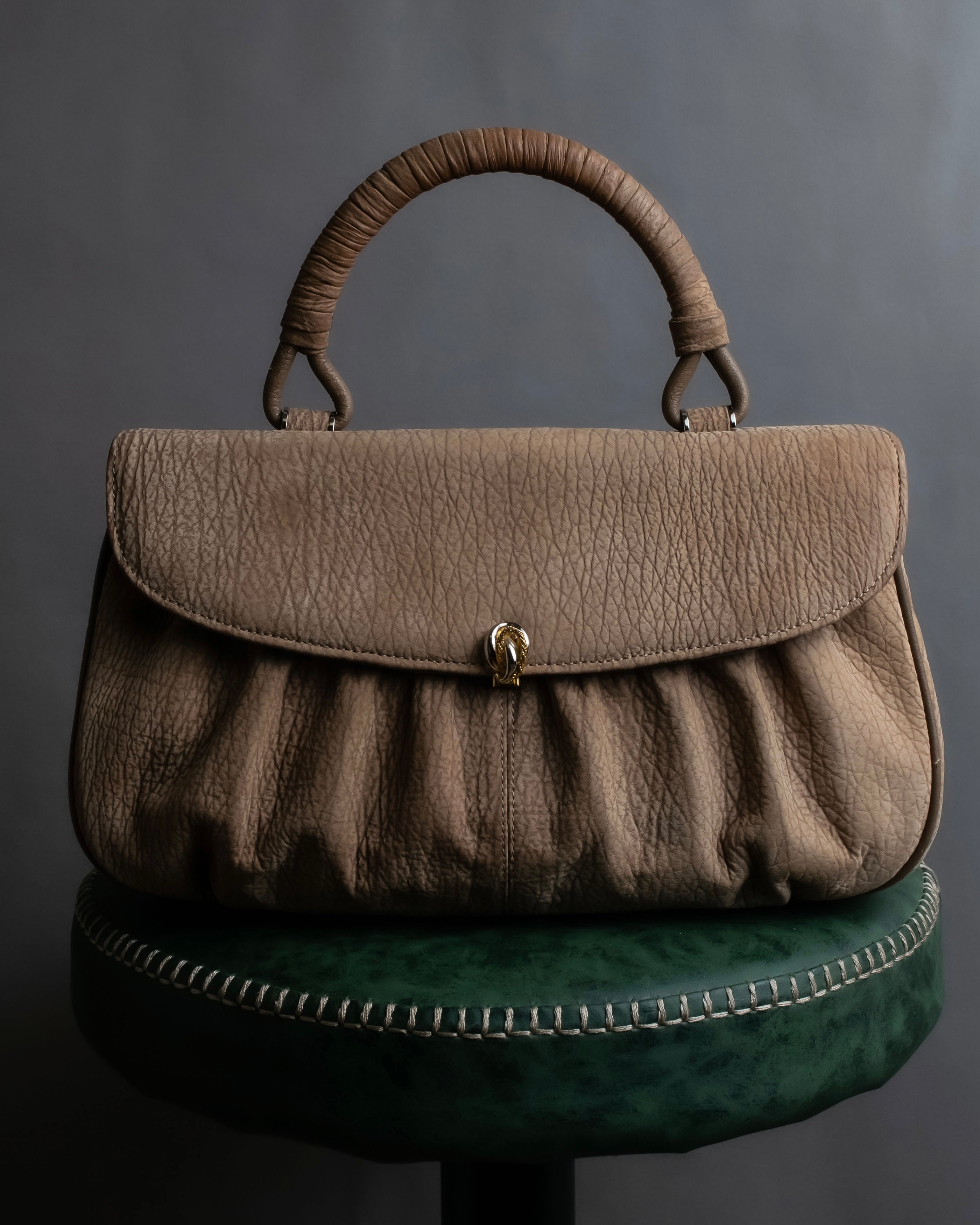 "LUCE SAINT-CLAR" Special textured leather one-handle bag