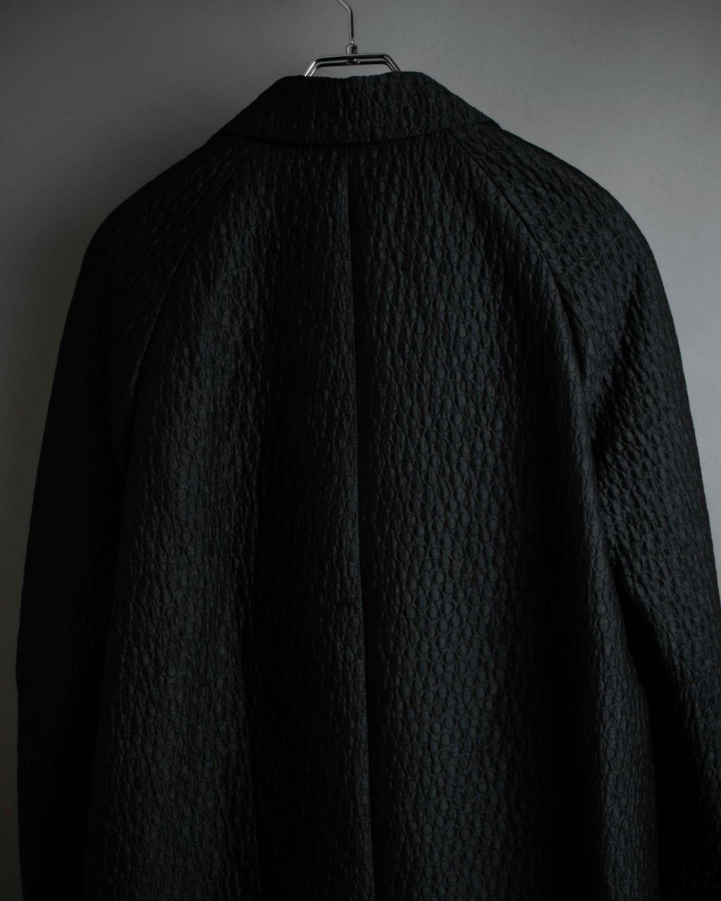 "DRIES VAN NOTTEN" Relief  jaguard uneven design chester coat