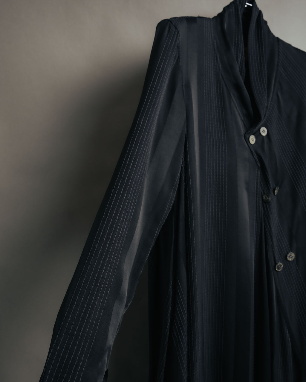 -MOOD Vintage Collections-
90’s Asymmetric stripe stitch long dress
