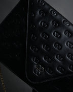 “VALENTINO” 80’s-90’s Embossed V logo chain clutch bag