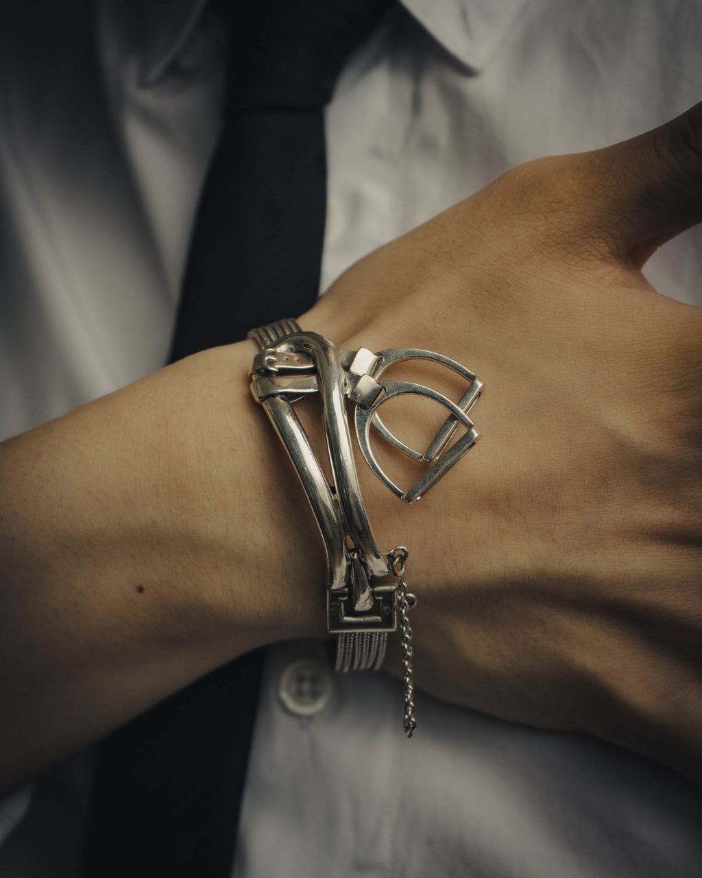 -SPECIAL- “HERMÈS” 70’s-90’s Étrier multi chain bracelet
