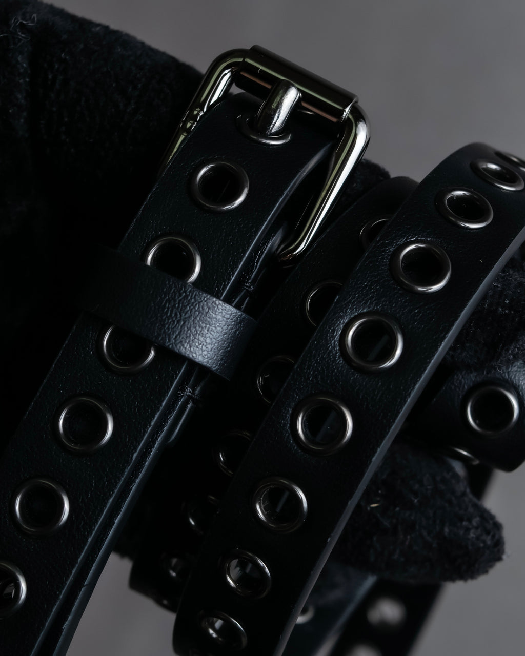 "Christian Dior" Countless eyelet design leather belt
