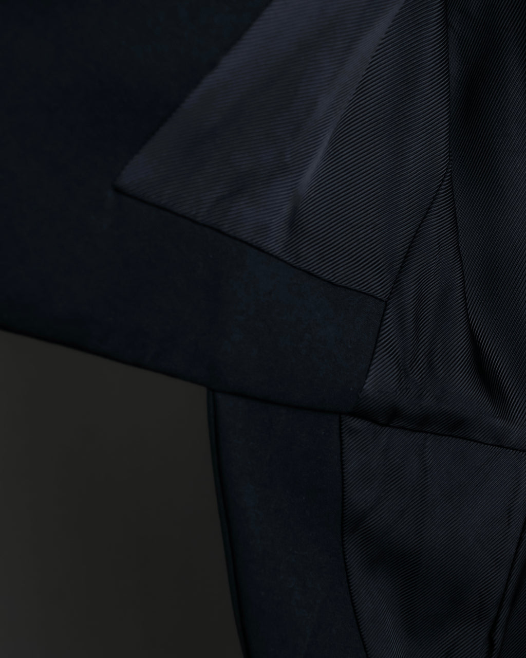 “Y‘s” Tail coat detailed vest