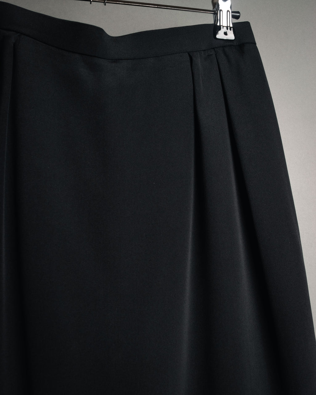 “Christian Dior” 80’s-90’s Silk draped long skirt