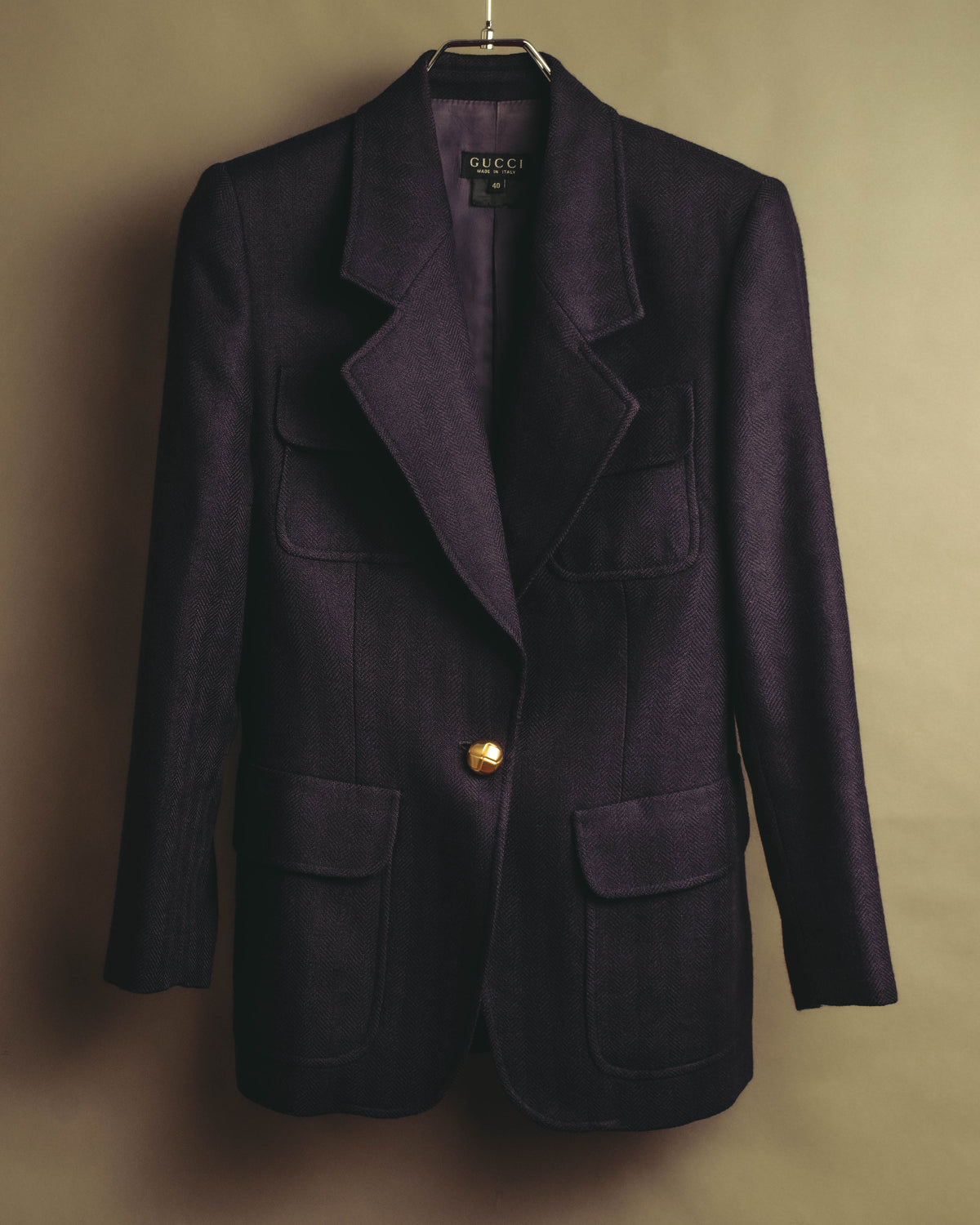 –SPECIAL– “GUCCI” 80’s-90’s Sculptural tailored blazer with gold buttons