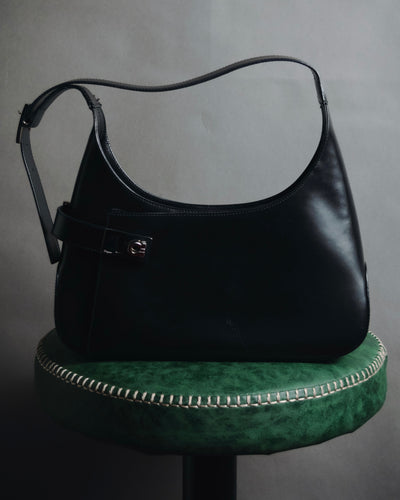 "Salvatore Ferragamo" 90’s-00’s minimalist gancini buckle hobo bag
