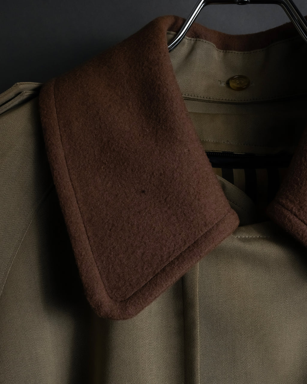 -SPECIAL- "Burberrys" 90's Collar switching two-tone trench coat