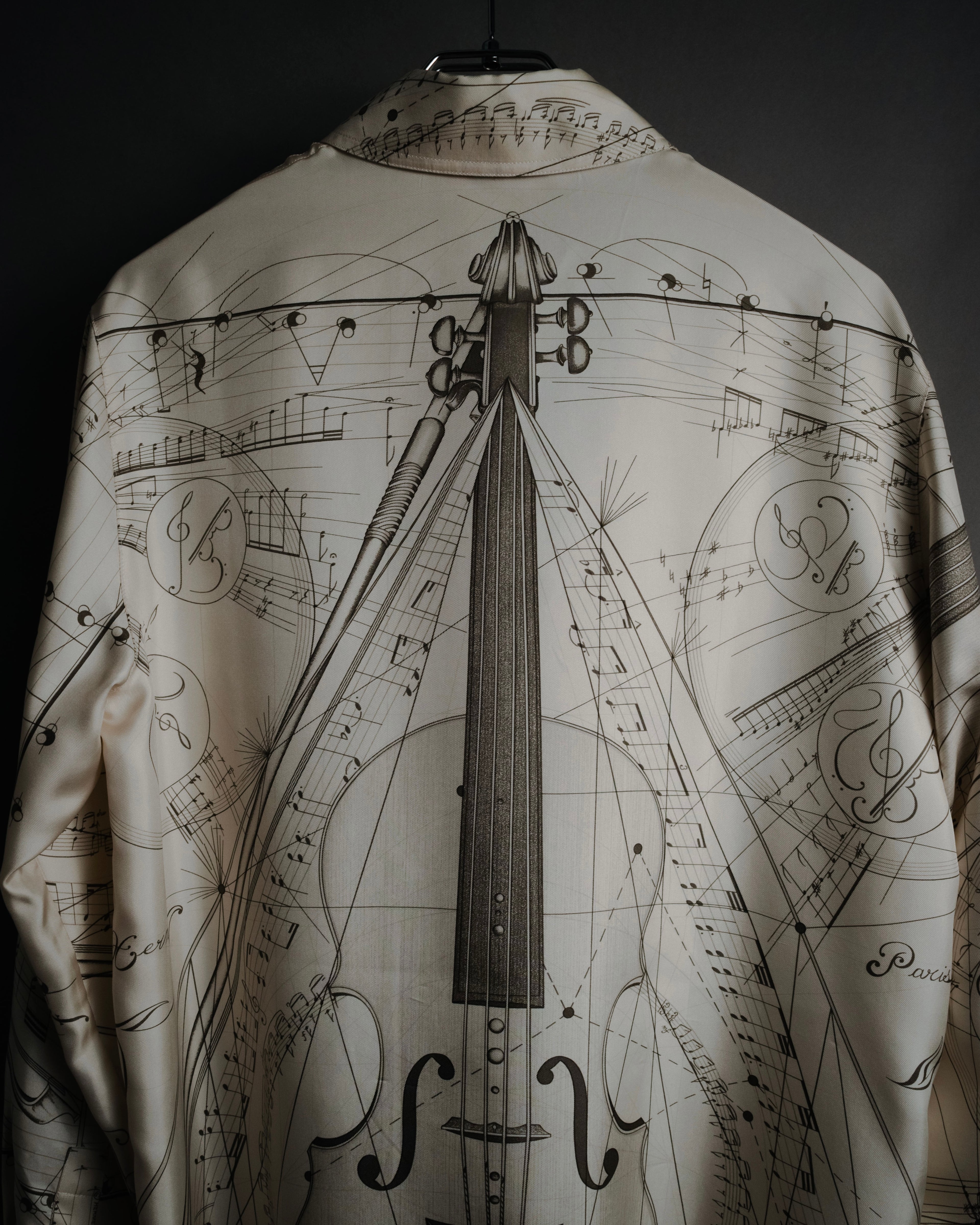 –SPECIAL– "HERMES" 90’s La musique des sphères silk twill printed shirt