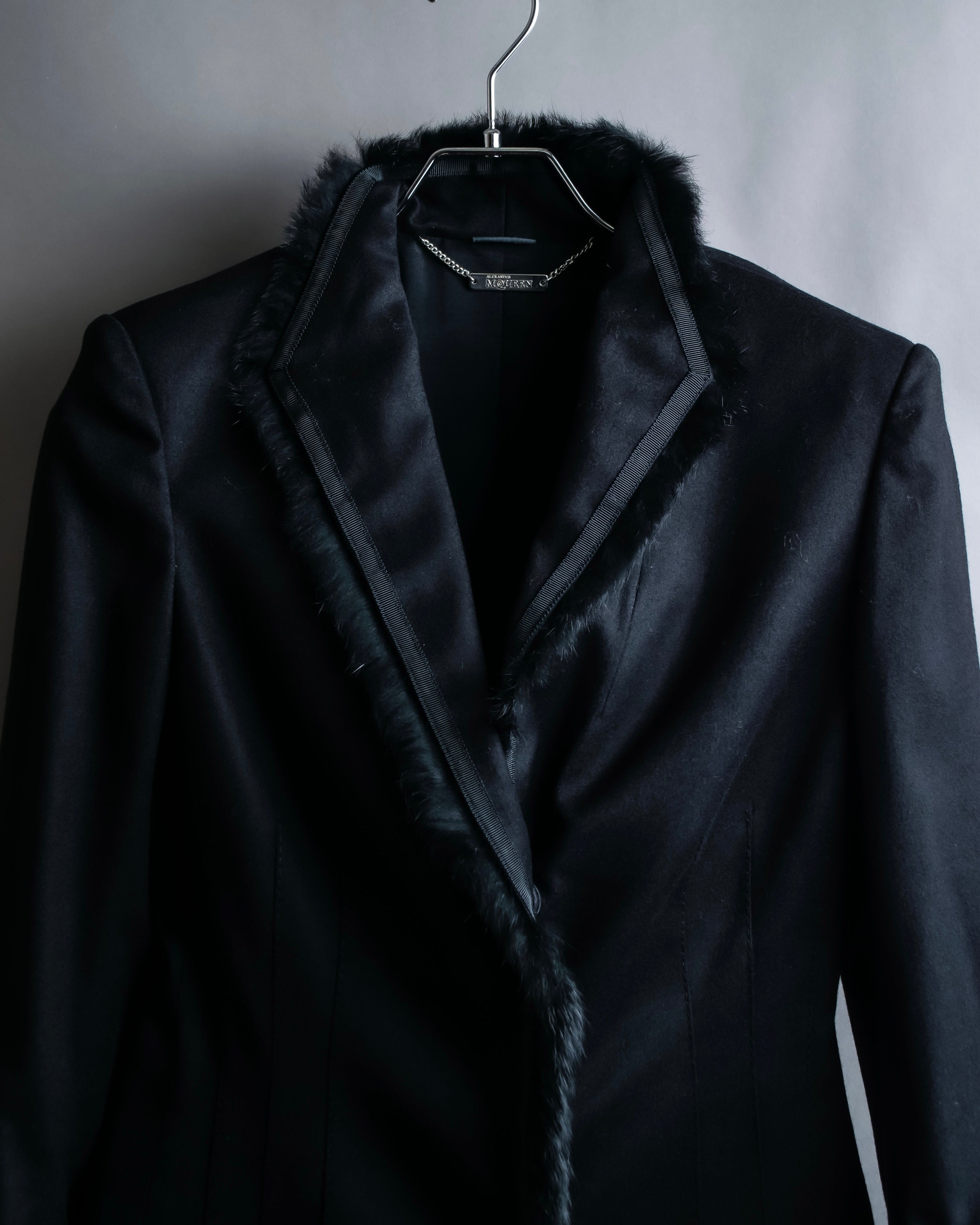 "Alexandar McQueen" Fur trimmed design shaped tailored jacket