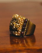 -SPECIAL- “CHANEL” 2000AW Glass pearl embellished CC statement ring