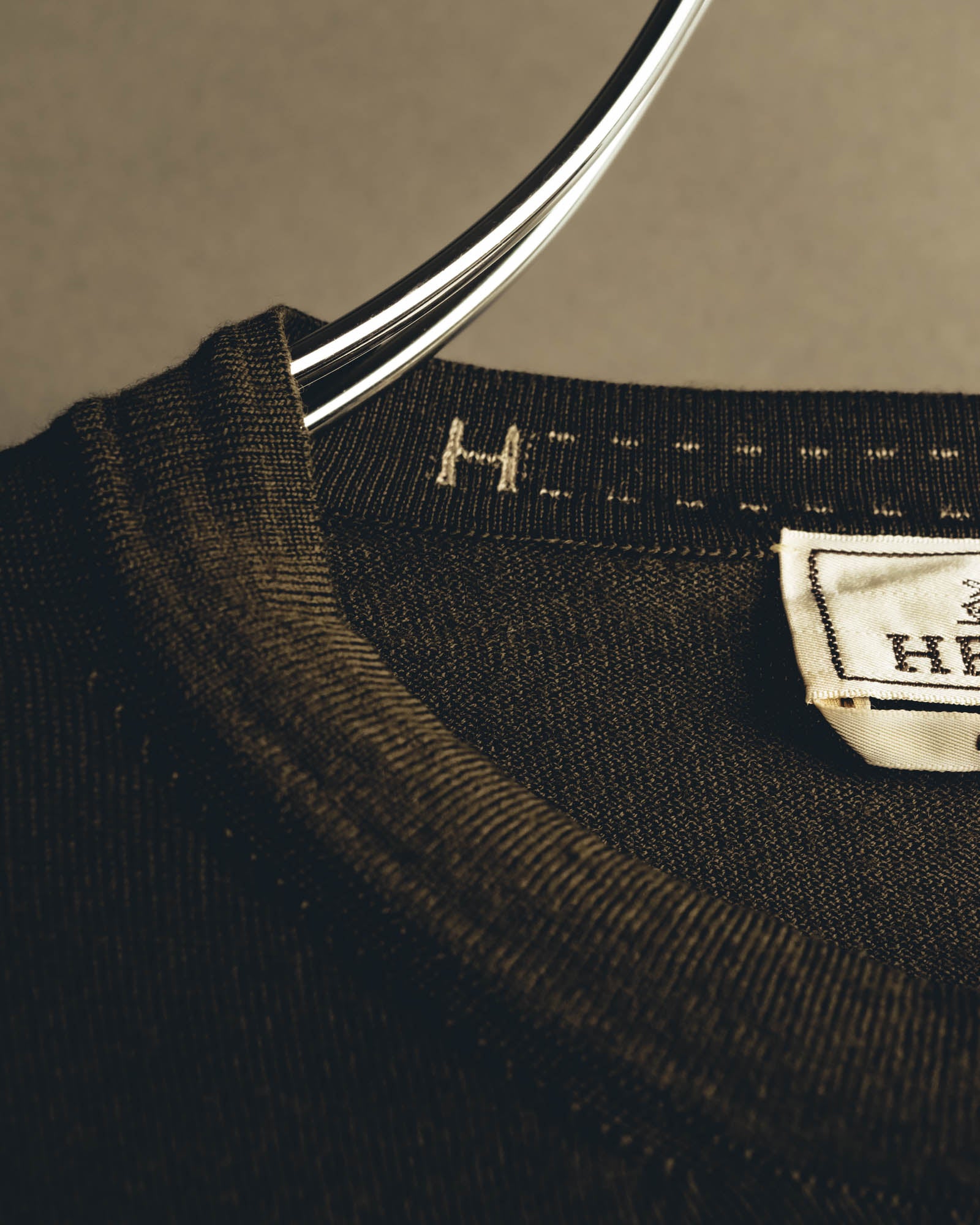 “HERMÈS” 90’s-00’s Extra-fine merino wool crewneck knit