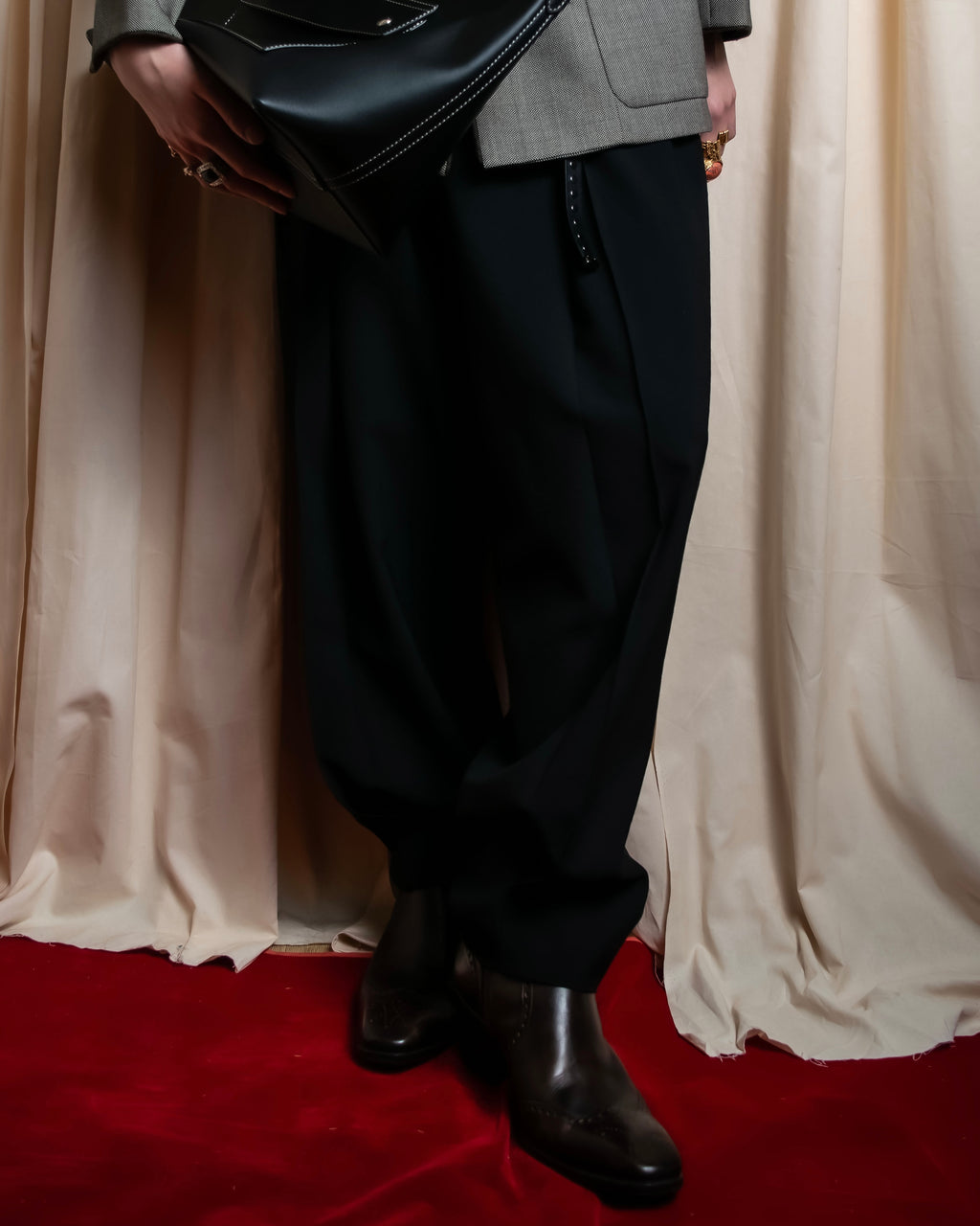 "LOEWE" Deep pleat tapered draped slacks