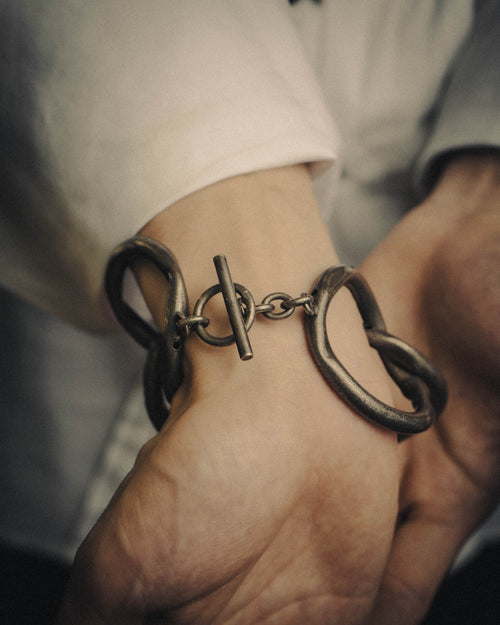 -SPECIAL- “Jean Paul Gaultier” 90’s-00’s sculptural gunmetal loop bracelet