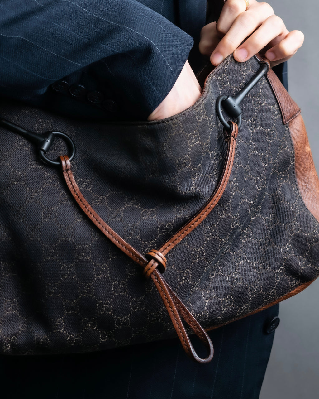 "GUCCI" GG canvas horsebit detail shoulder bag