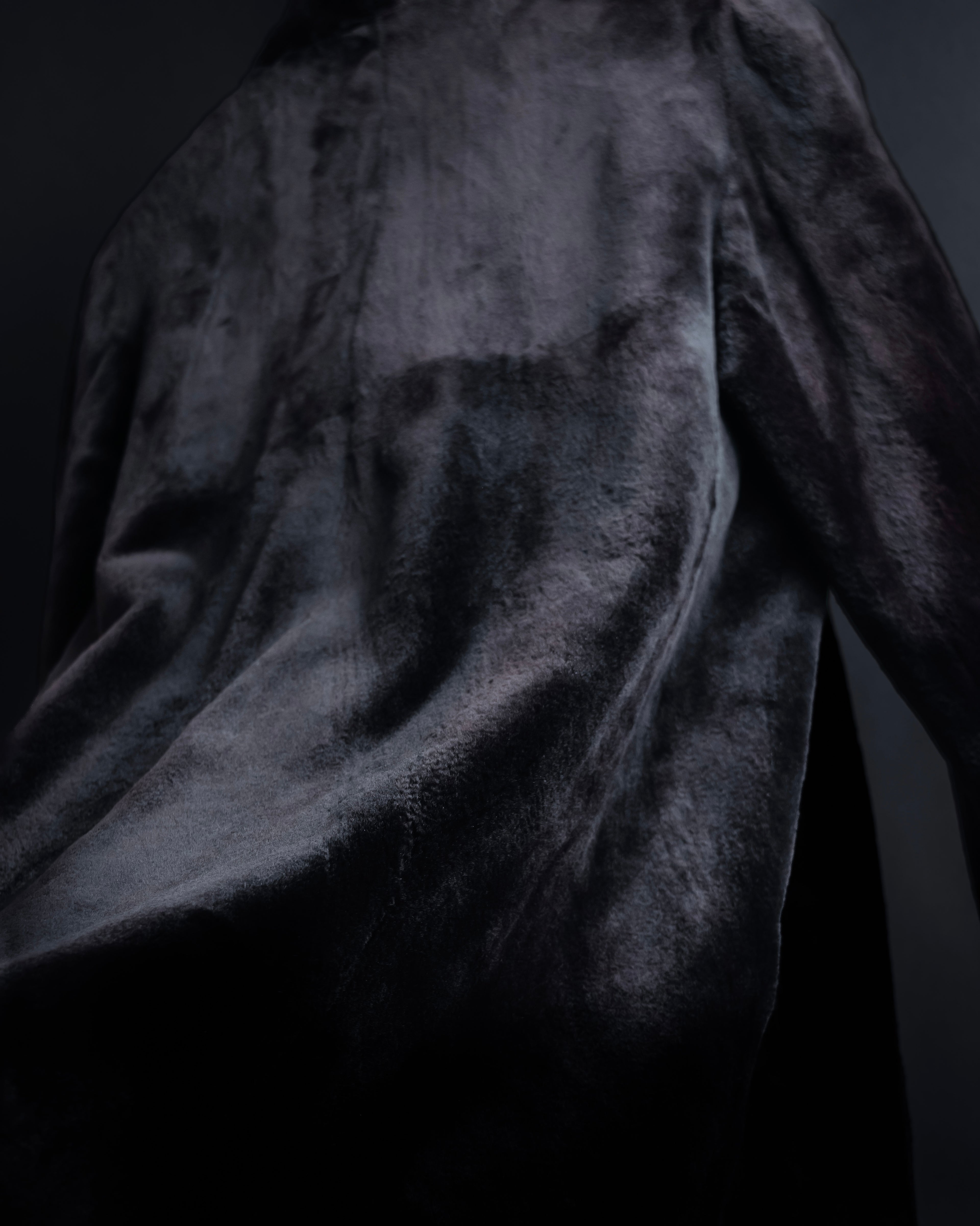 -SPECIAL- “VALENTINO” 1988–1992 SAGA Mink Shawl Collar Coat