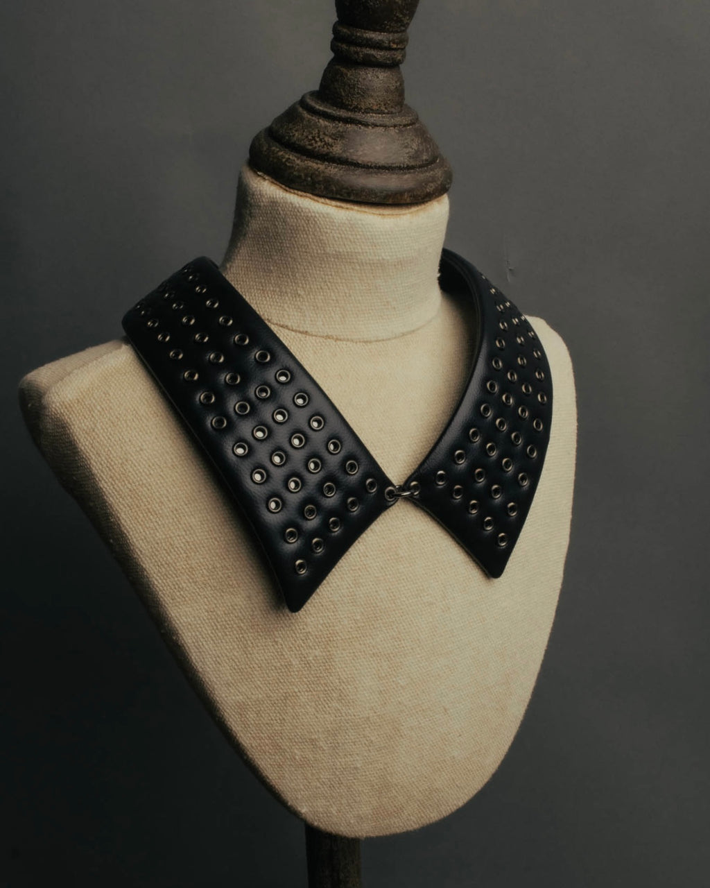 –SPECIAL– "Christian Dior" Late 2000s-2020s Eyelet leather choker necklace