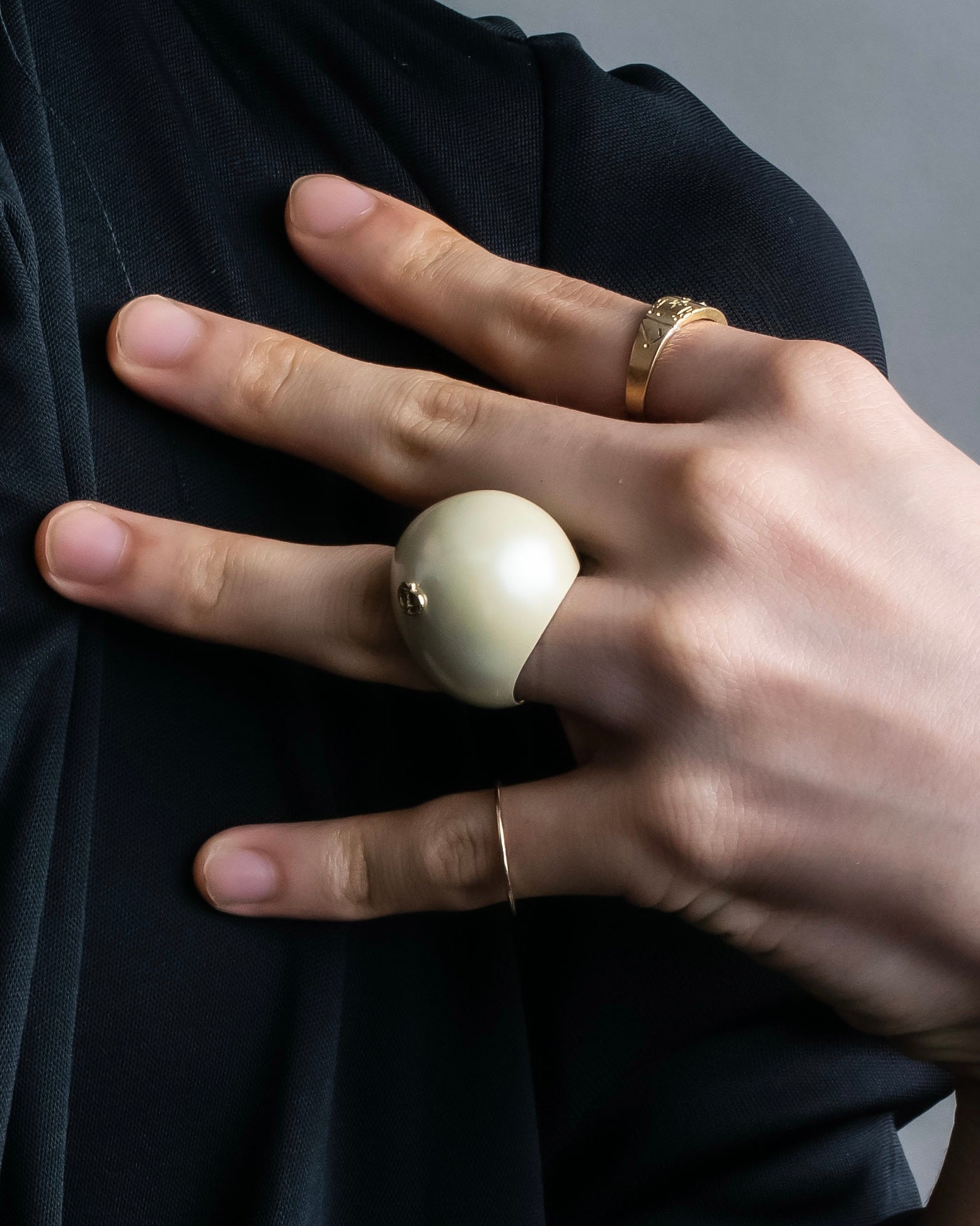 "Christian DIOR" Balloon detail logo design ring