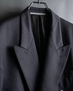 Vintage shoulder construction peak lapel tailored jacket