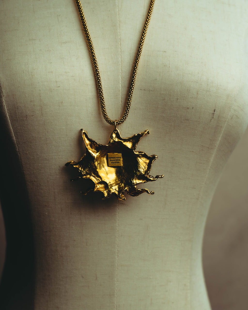 -SPECIAL- “HERMÈS” 90’s Sun face sculptural pendant necklace