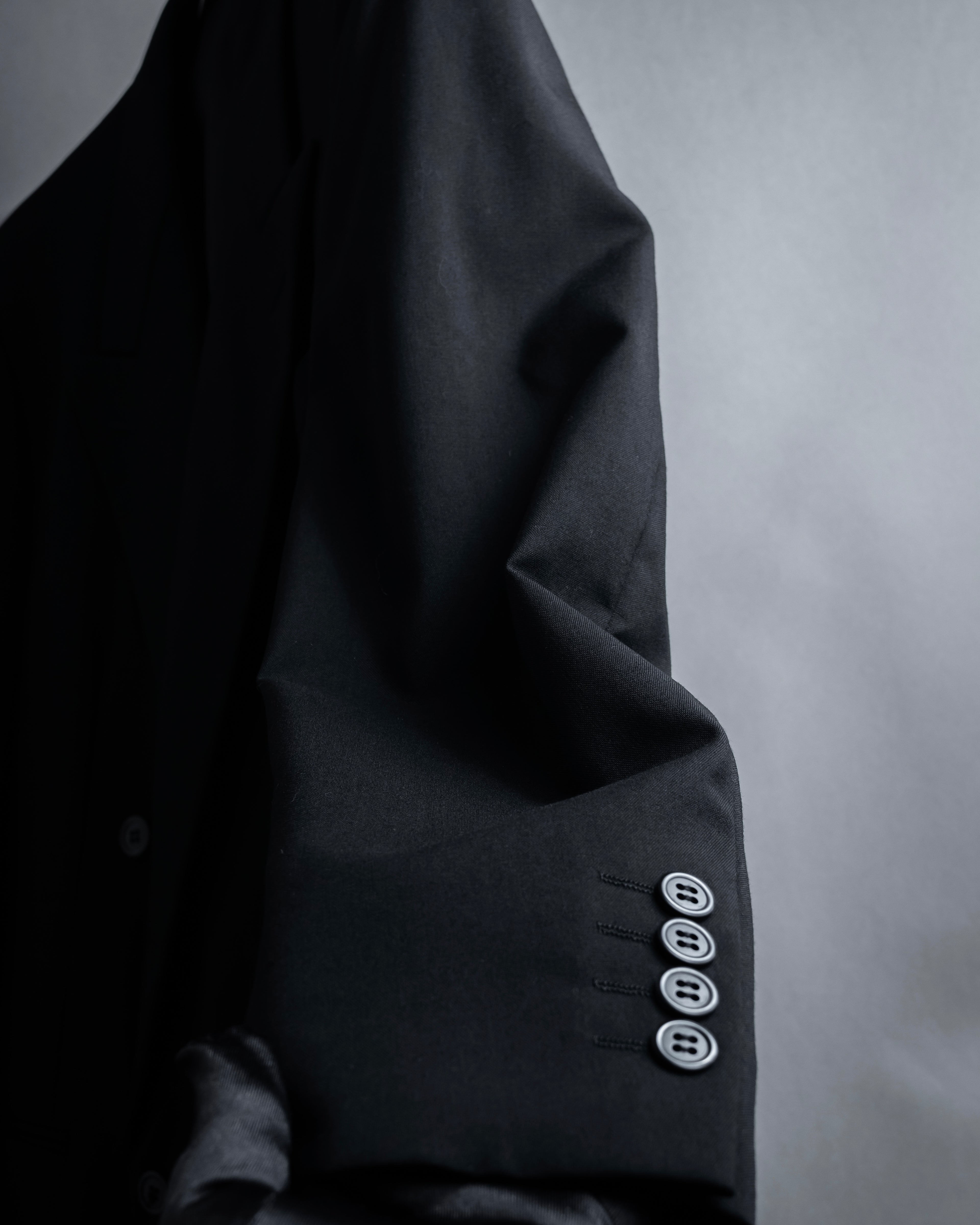 "YVES SAINT LAURENT" Straight tailoring design set up