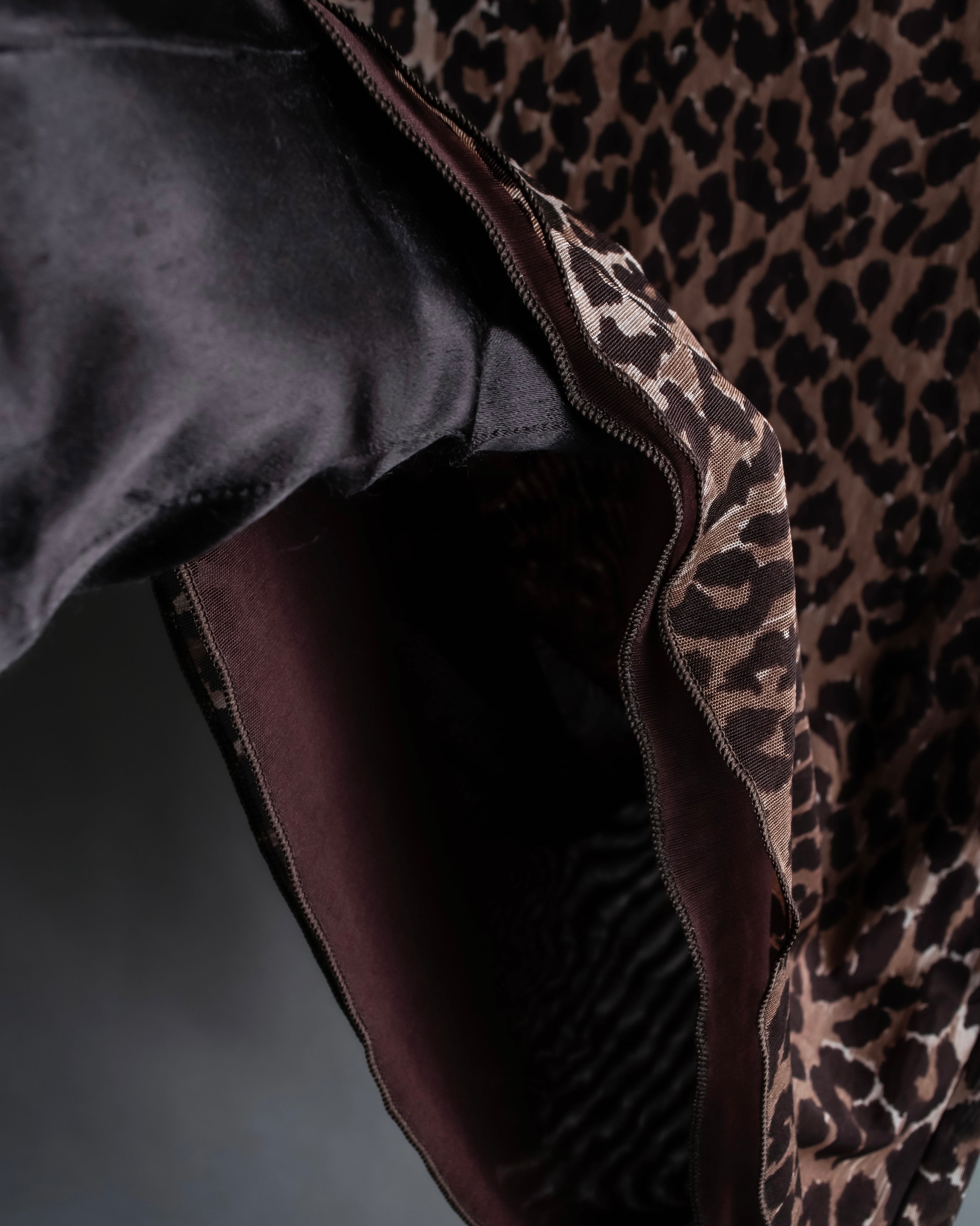 "DOLCE & GABBANA" Leopard print short cut and sew