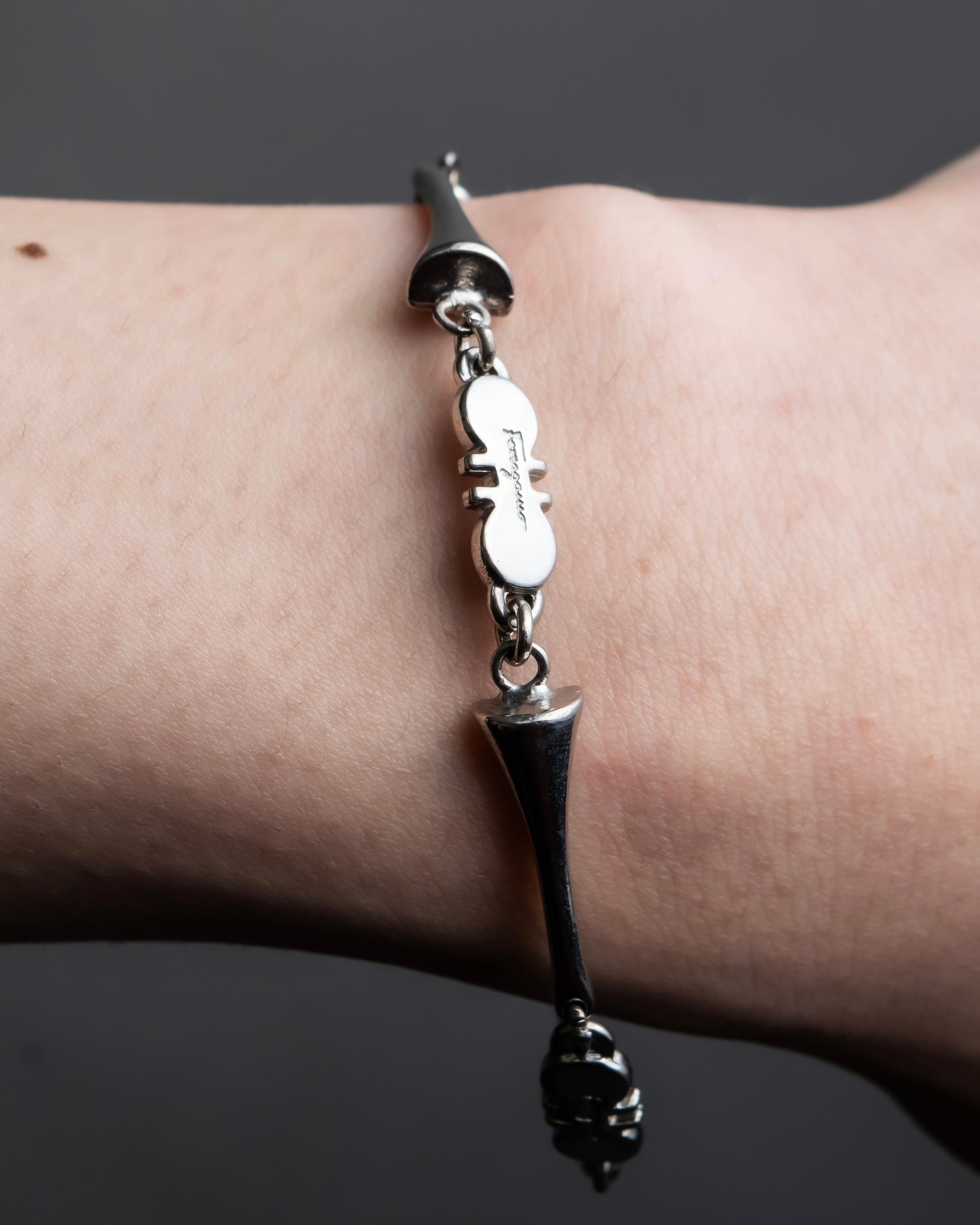 "Salvatore Ferragamo" silver gangini logo chain bracelet