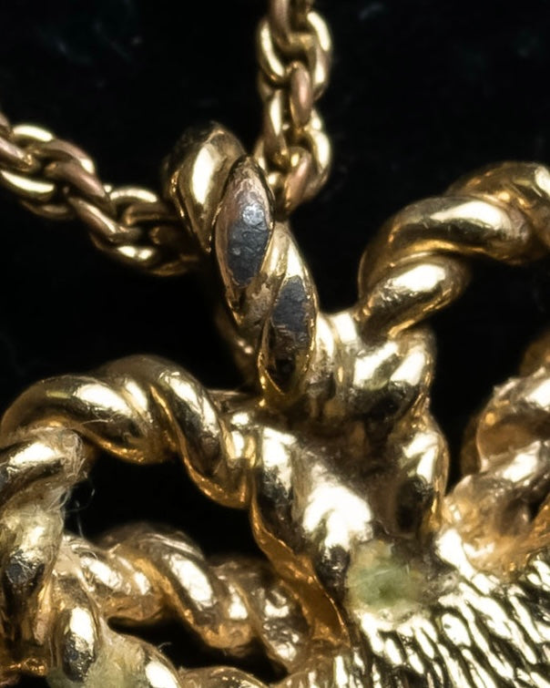 "Christian Dior" Rope ribbon motif gold necklace