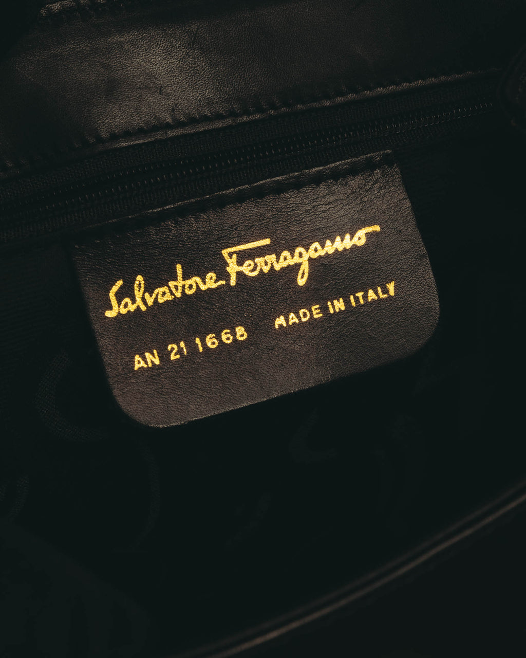 "Salvatore Ferragamo" 90's-00's Elegant leather 2 way handbag