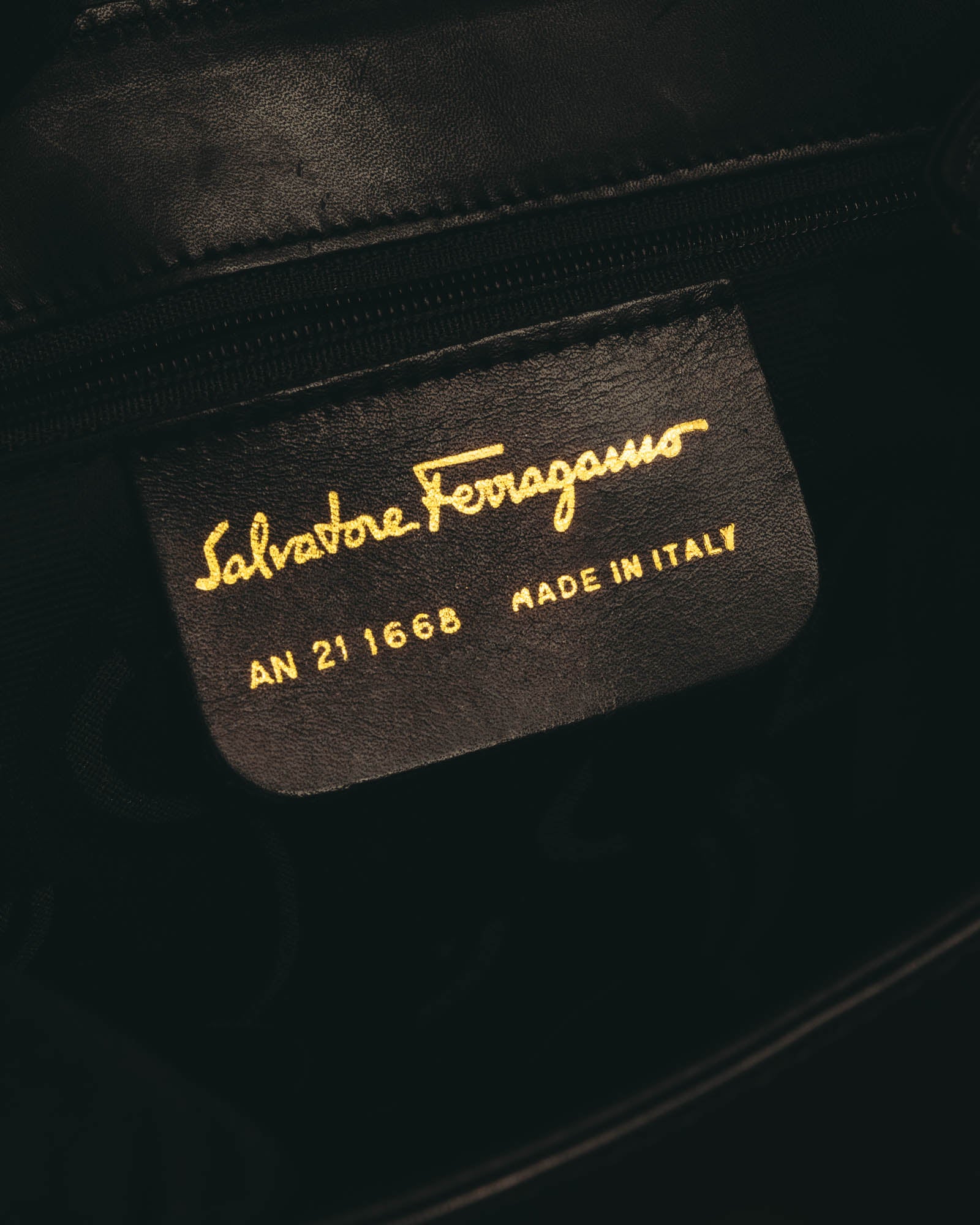 "Salvatore Ferragamo" 90's-00's Elegant leather 2 way handbag