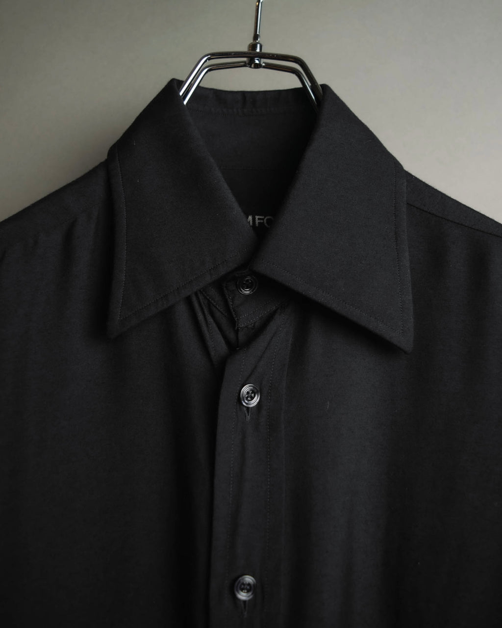 "TOM FORD" 2010's Fluid rayon silk classic collar black shirt