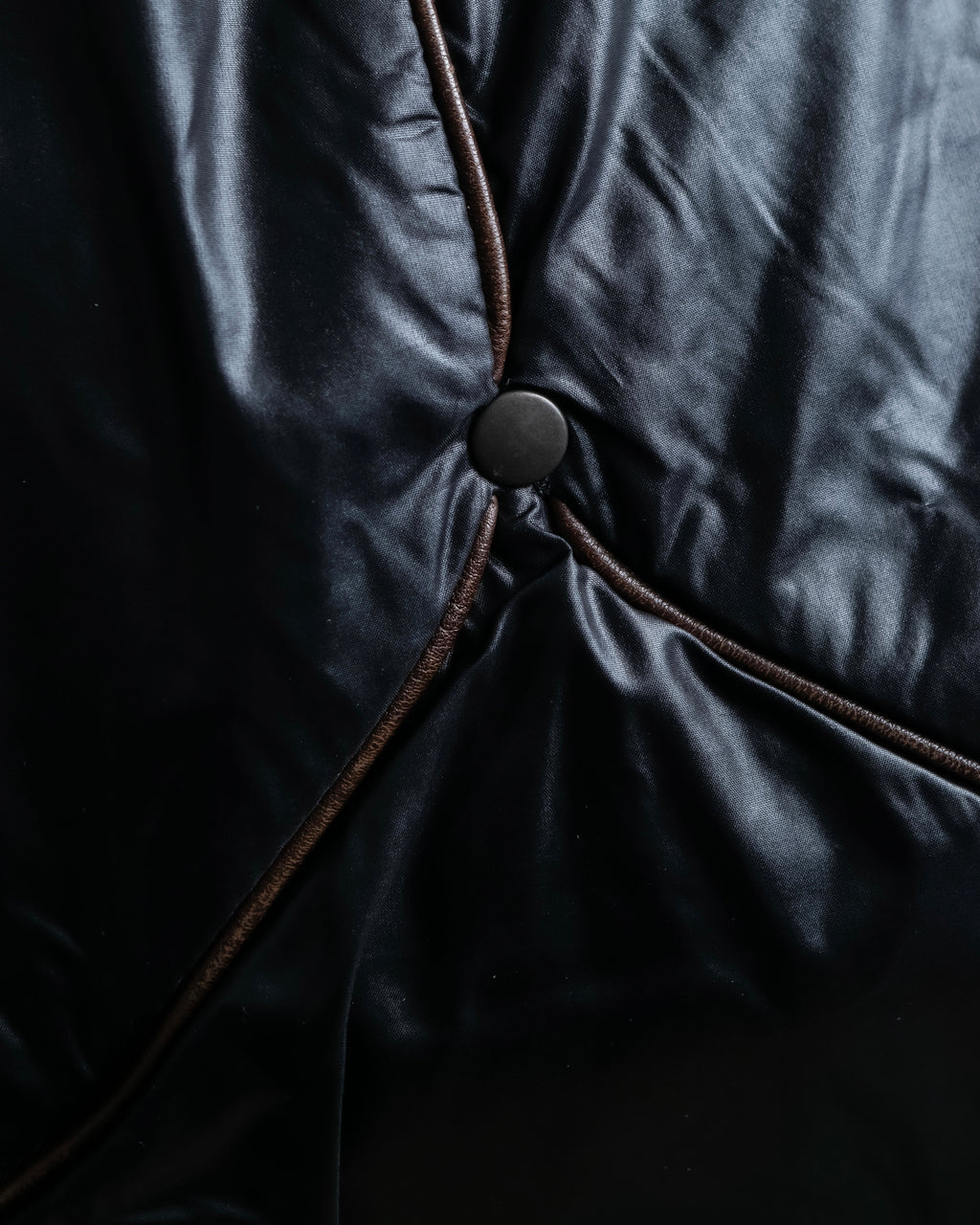 "BOTTEGA VENETA" Spinnaker series piping design tote bag